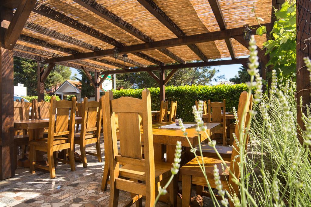 Bed & Breakfast Mario Krk Town Buitenkant foto